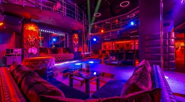 Клуб Burlesque на Комсомольском проспекте изображение 9